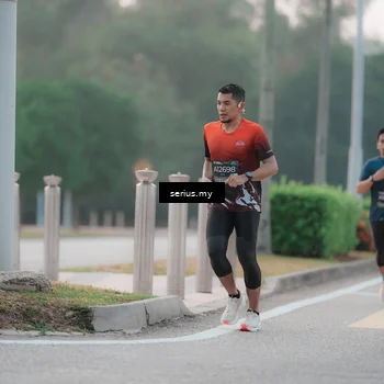 Runner Photo 6344859