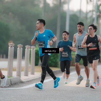 Runner Photo 6344874