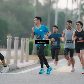 Runner Photo 6344875