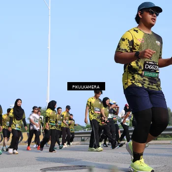 Runner Photo 6344879