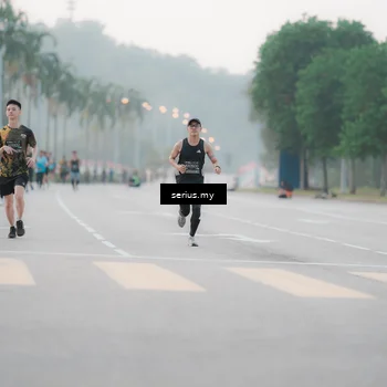 Runner Photo 6344899