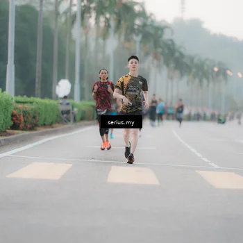 Runner Photo 6344913