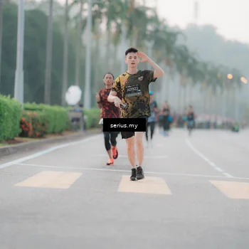 Runner Photo 6344914