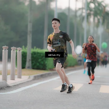Runner Photo 6344944