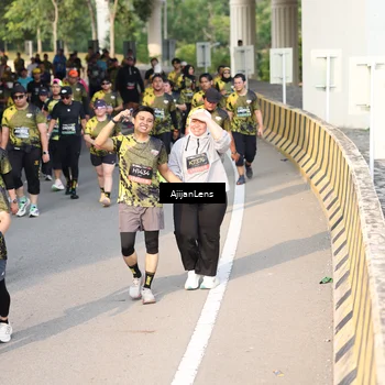 Runner Photo 6344959