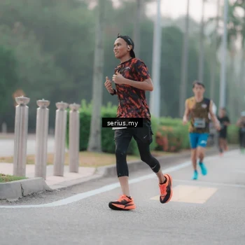 Runner Photo 6344985