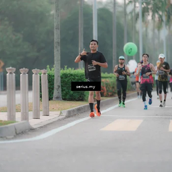 Runner Photo 6345005