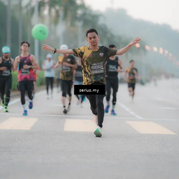 Runner Photo 6345025