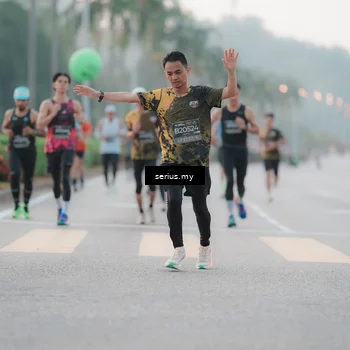 Runner Photo 6345026