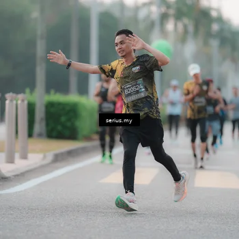 Runner Photo 6345036