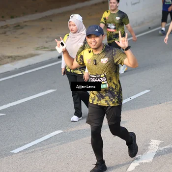 Runner Photo 6345037