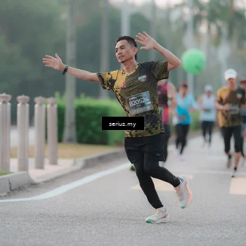 Runner Photo 6345039
