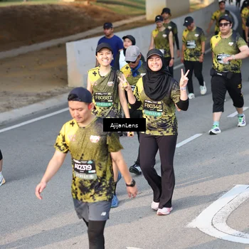 Runner Photo 6345046