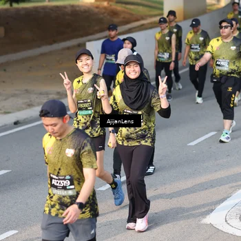 Runner Photo 6345083