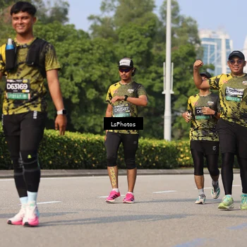 Runner Photo 6345088