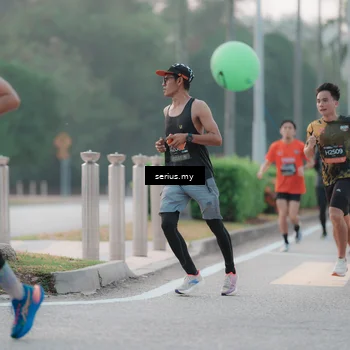 Runner Photo 6345106
