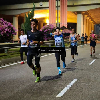Runner Photo 6345122