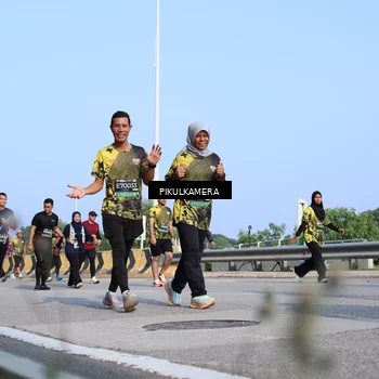 Runner Photo 6345137