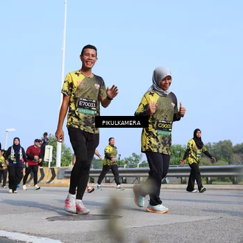 Runner Photo 6345181