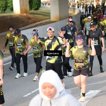 Runner Photo 6345208
