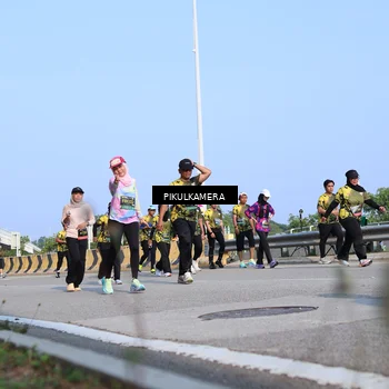 Runner Photo 6345244