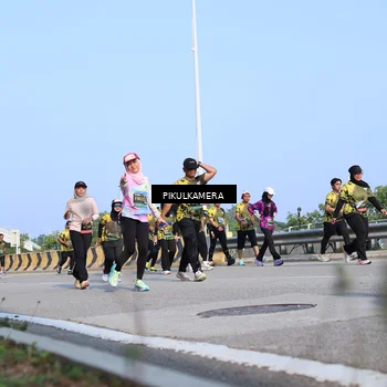 Runner Photo 6345250