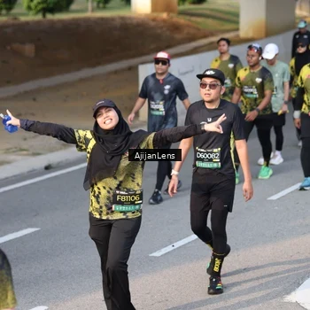 Runner Photo 6345313