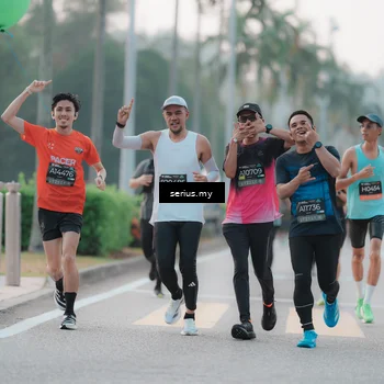 Runner Photo 6345357