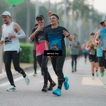 Runner Photo 6345376