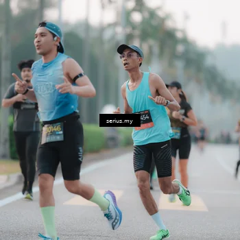 Runner Photo 6345396