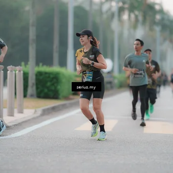 Runner Photo 6345407