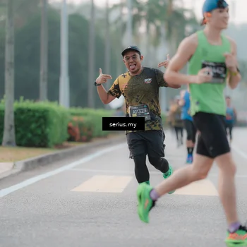 Runner Photo 6345436