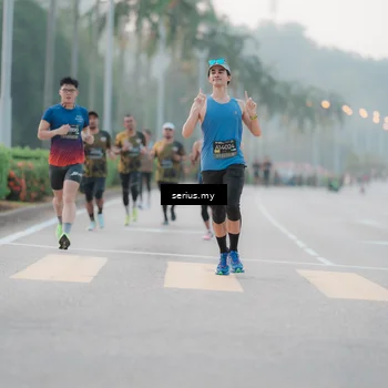 Runner Photo 6345493