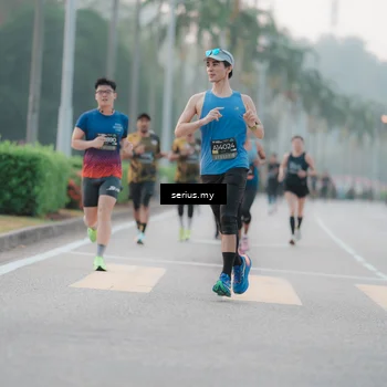 Runner Photo 6345494