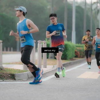 Runner Photo 6345499
