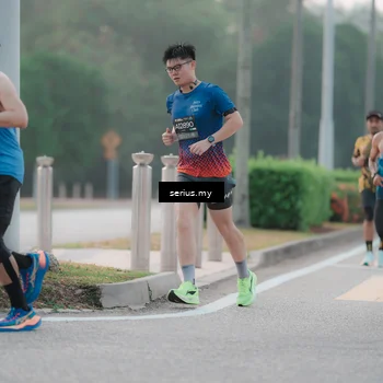 Runner Photo 6345518