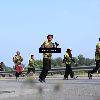 Runner Photo 6345522
