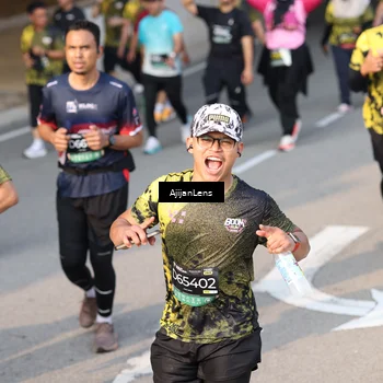 Runner Photo 6345655