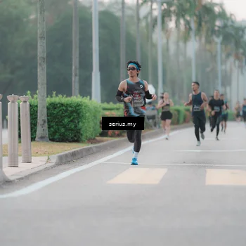 Runner Photo 6345681