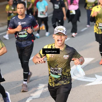 Runner Photo 6345701