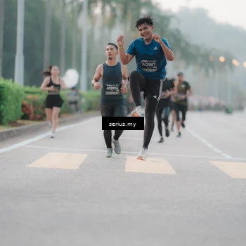 Runner Photo 6345720