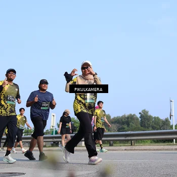Runner Photo 6345728