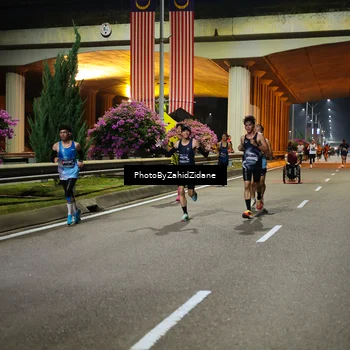 Runner Photo 6345812