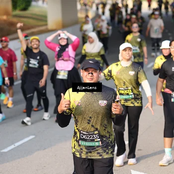 Runner Photo 6345815