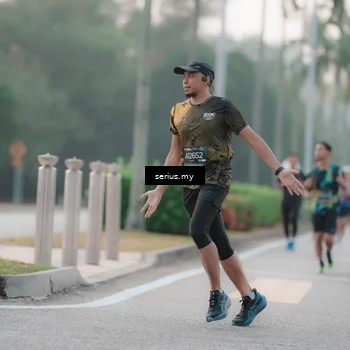 Runner Photo 6345848