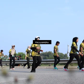 Runner Photo 6345859