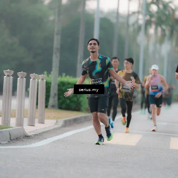 Runner Photo 6345868