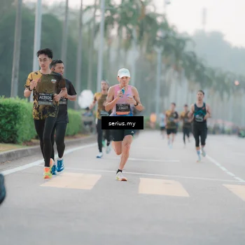 Runner Photo 6345875
