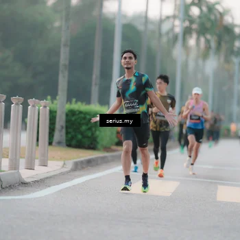 Runner Photo 6345877