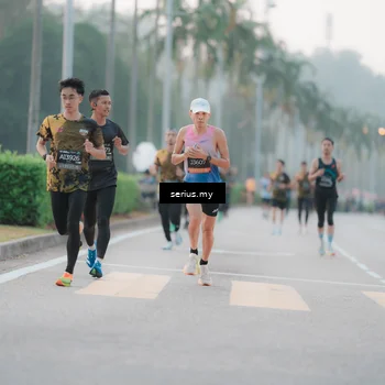 Runner Photo 6345885